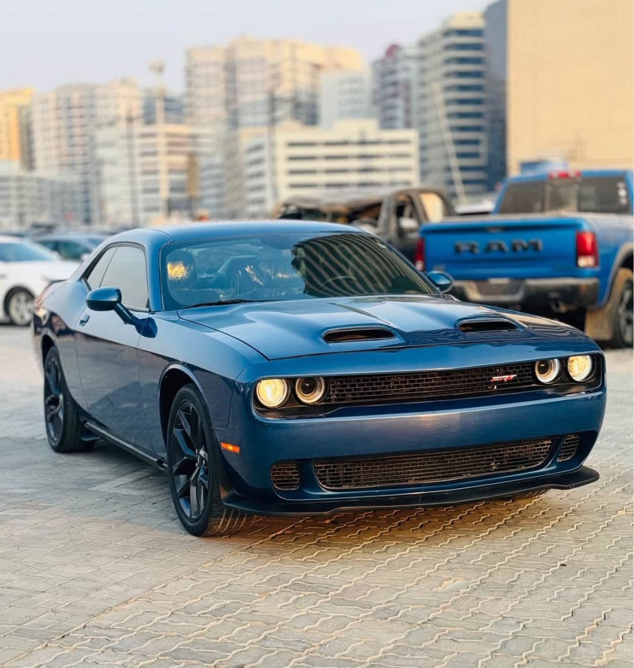 Car image 1