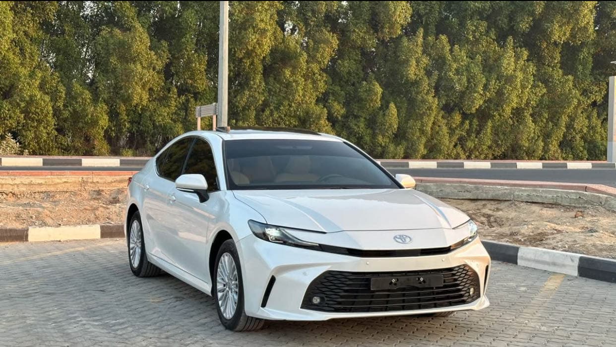 Car image 1