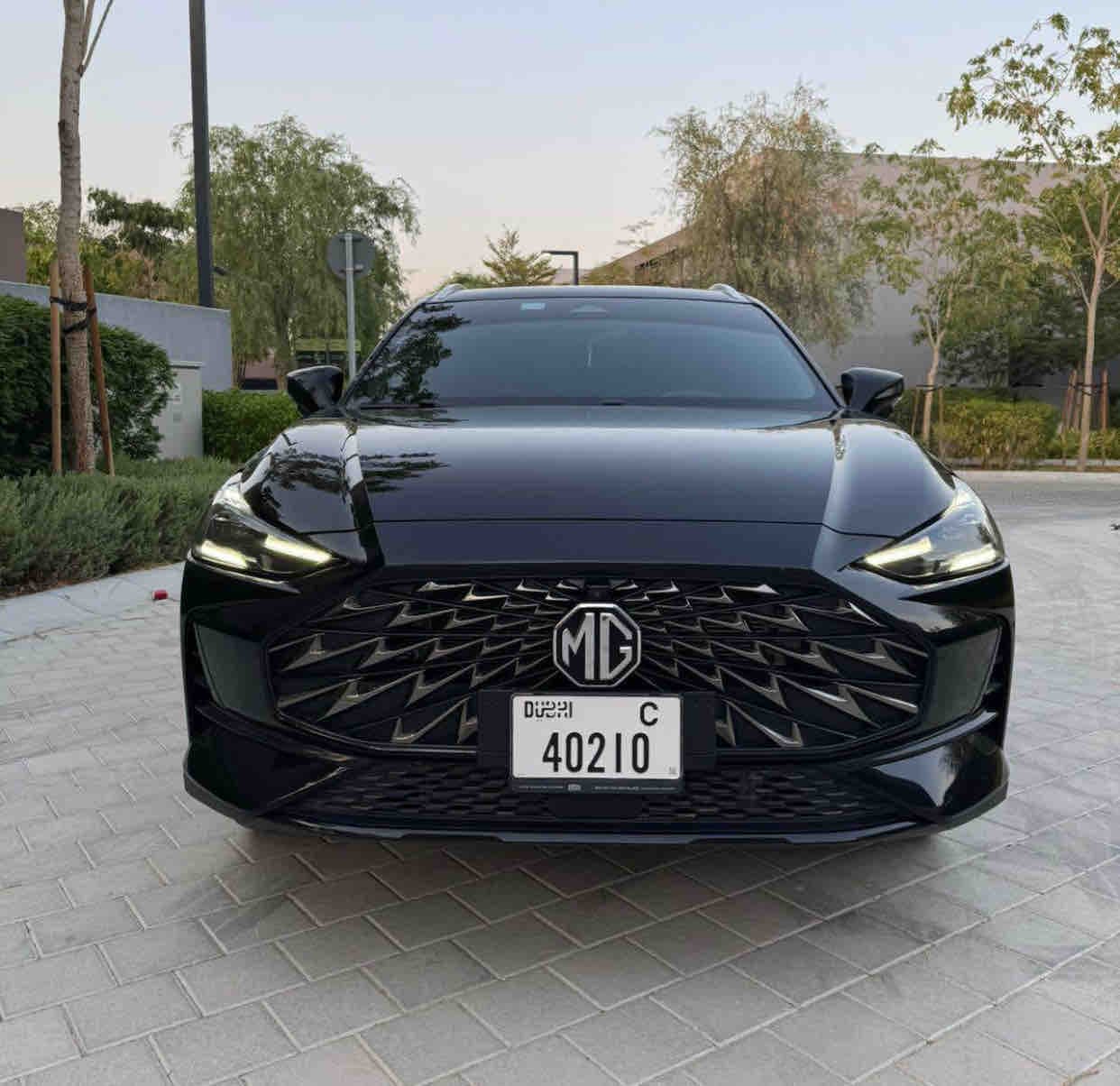 Car image 1