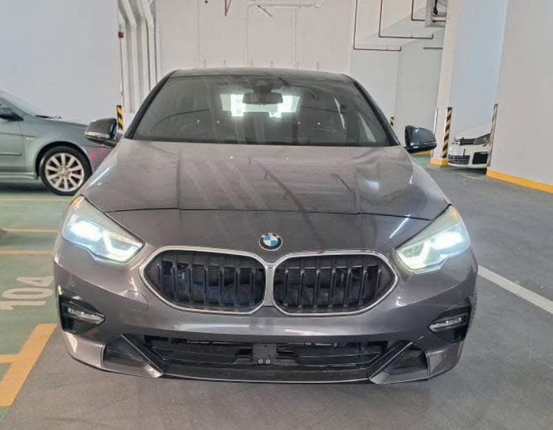 Car image 1
