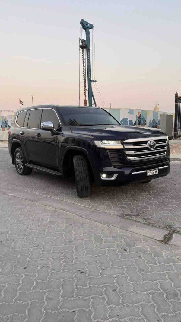 2022 Toyota Land Cruiser VXR
