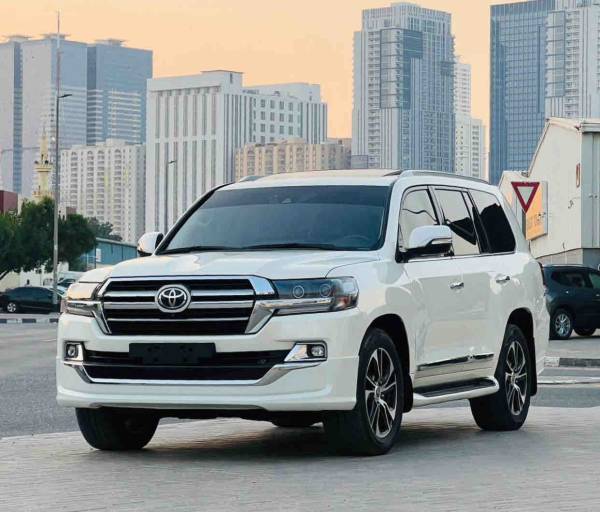 2021 Toyota Land Cruiser VXR