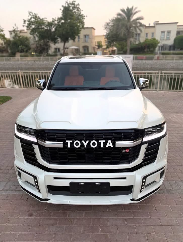 Toyota Land Cruiser 300
