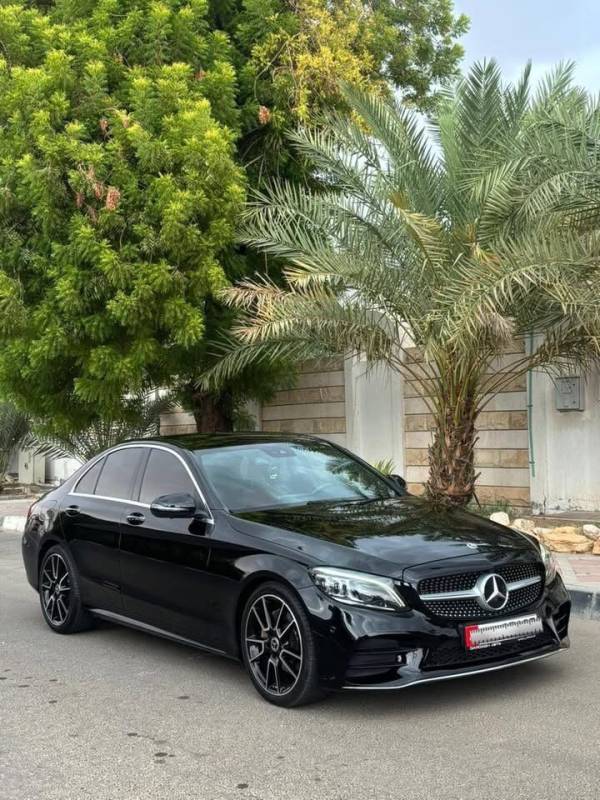 2019 Mercedes-Benz C200