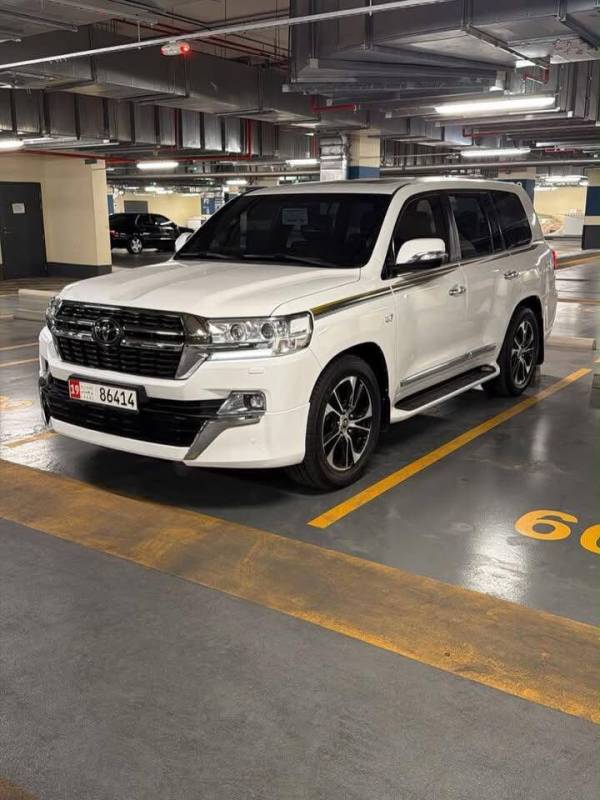 2021 Toyota Land Cruiser VXR
