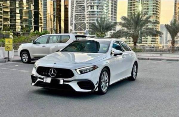 2021 Mercedes-benz A 220